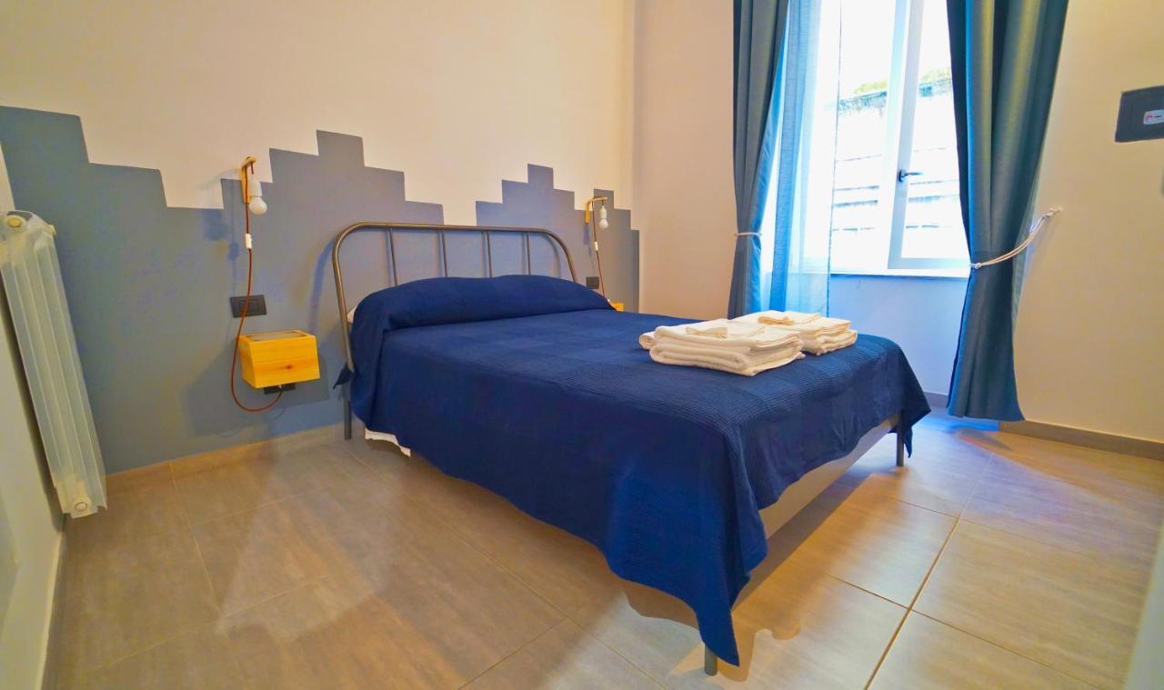 Neapolitan Flat Napels